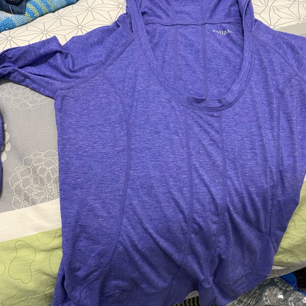 Sporty pullover - Picture 2 of 2
